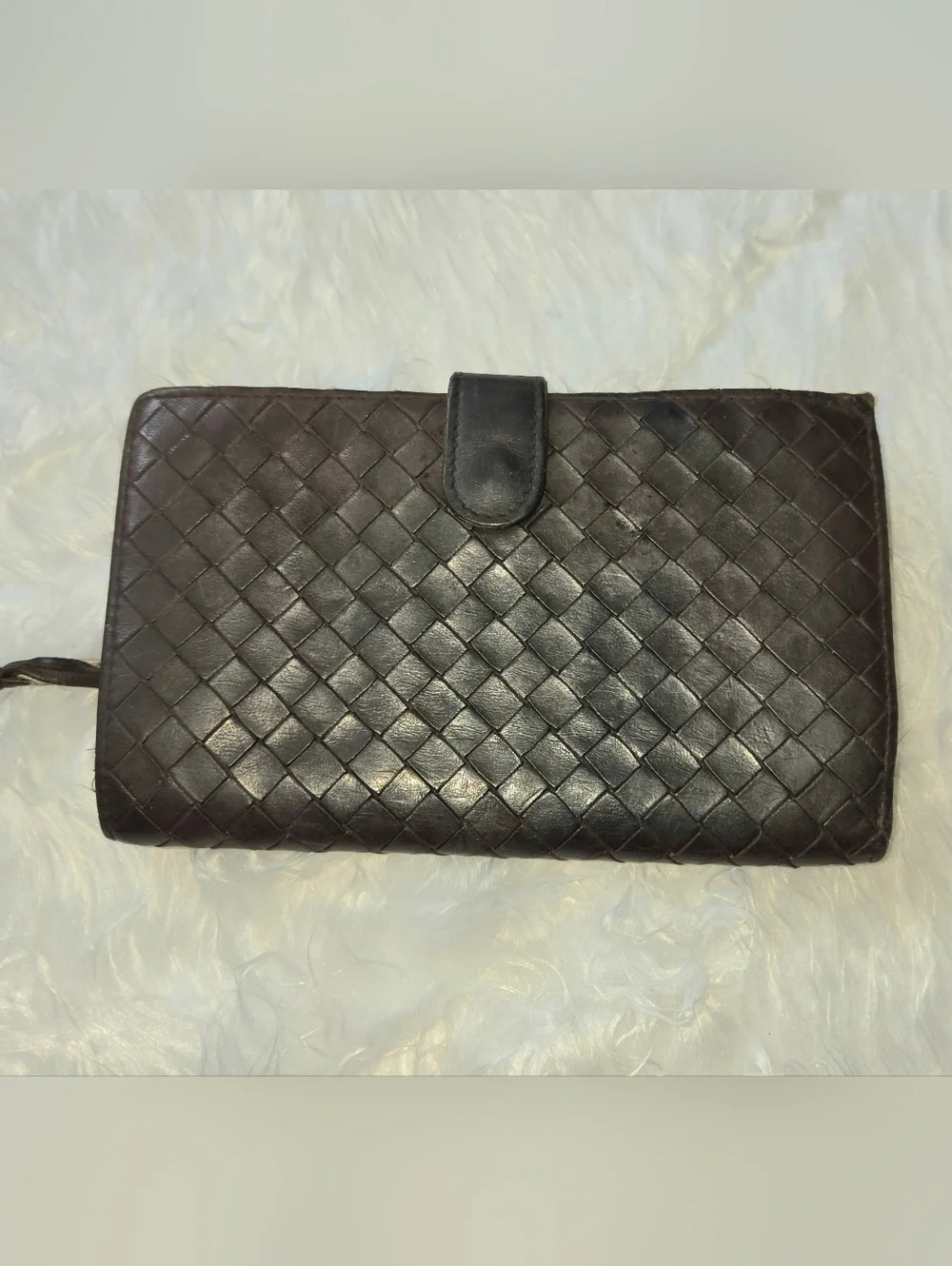 Bottega Veneta Dark Brown Intrecciato Woven Leather Zip Wallet Bifold Authentic